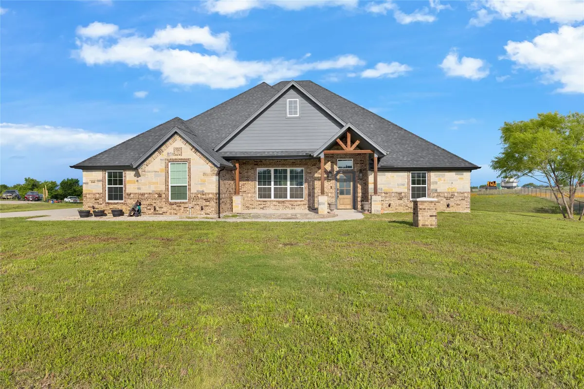 1040 Cloudy Court, Weatherford, TX 76085 - #1