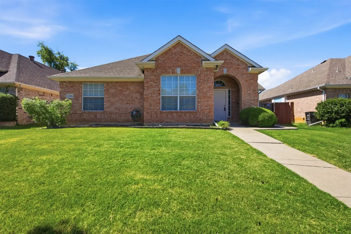 4724 Grant Park Avenue, Fort Worth, TX 76137 - #1