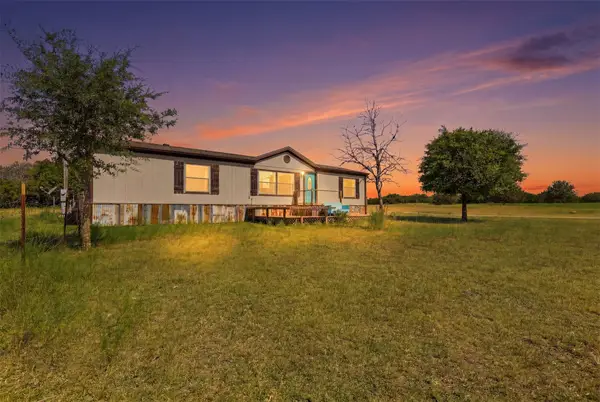 9132 Windmill Court W, Cleburne, TX 76033