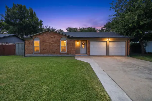 4408 Mink Drive, Haltom City, TX 76117