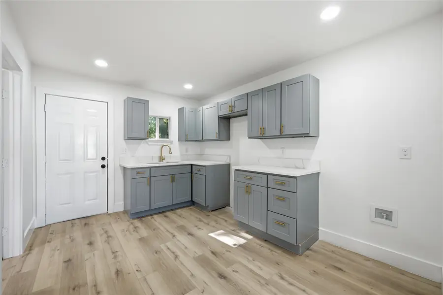 2321 Eastover Avenue, Fort Worth, TX 76105 - #3
