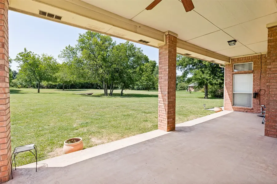 2828 S Lakeview Drive, Cedar Hill, TX 75104 - #2
