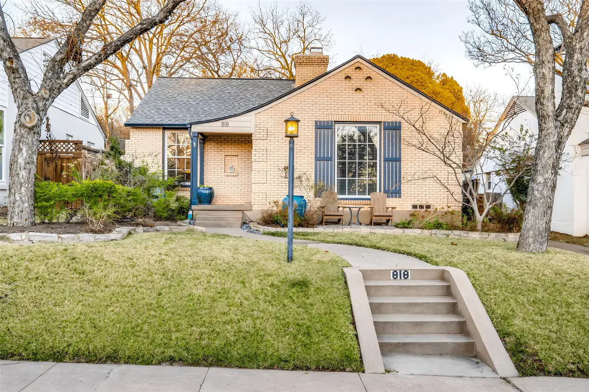 818 Valencia Street, Dallas, TX 75223 - #1