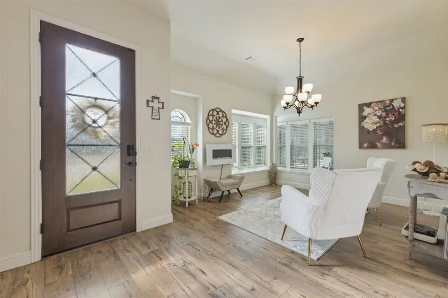 127 Woodlands Way, Balch Springs, TX 75181 - #2