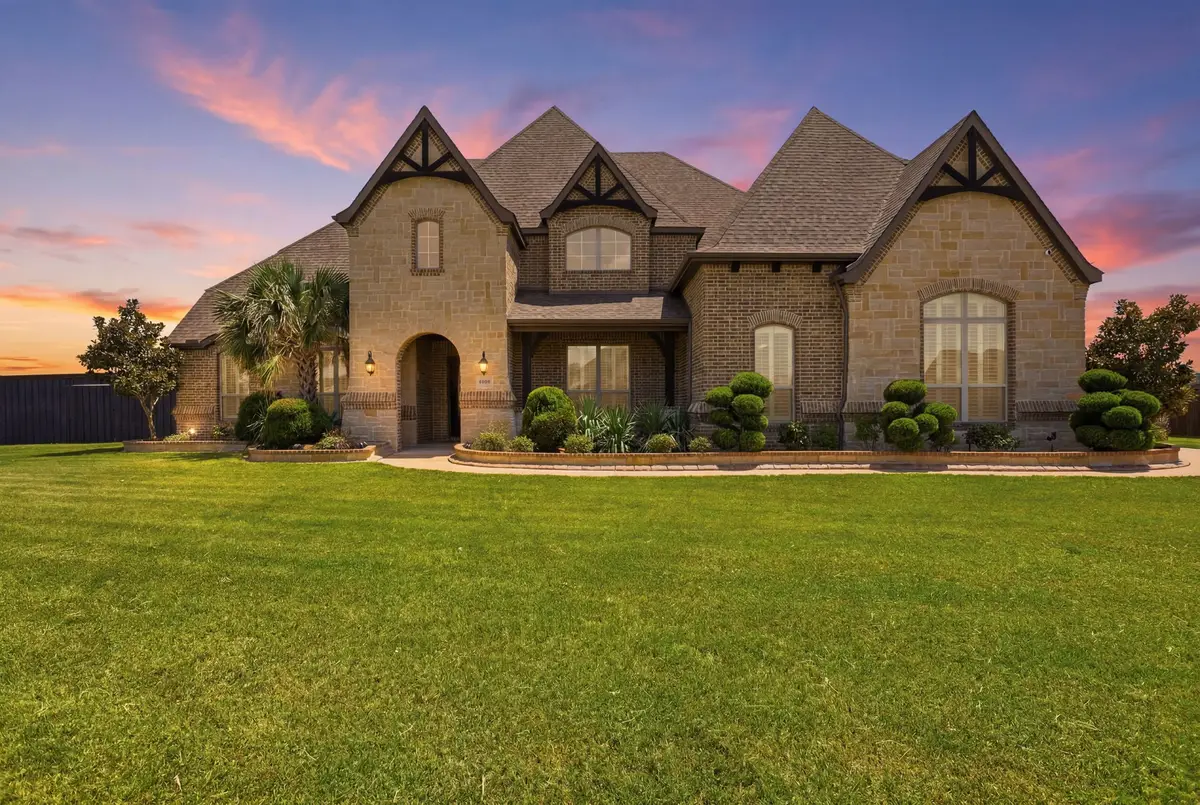8260 Faithful Drive, Waxahachie, TX 75167 - #1