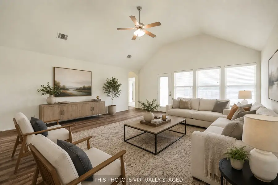 900 Cheryl Street, Crowley, TX 76036 - #3