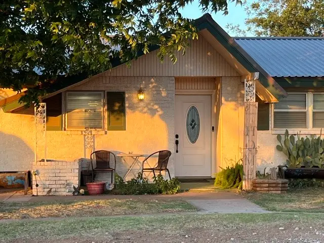 508 N Water Street, Roby, TX 79543 - #2