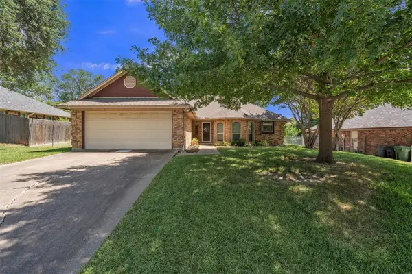 6712 N Park Drive, North Richland Hills, TX 76182