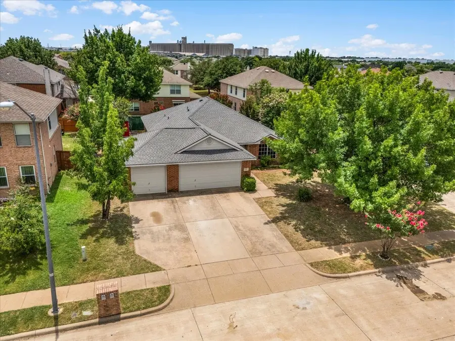 717 Partridge Drive, Saginaw, TX 76131 - #3