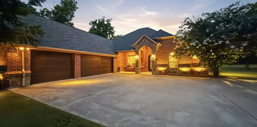 6404 Citation Court, Granbury, TX 76049 - #2