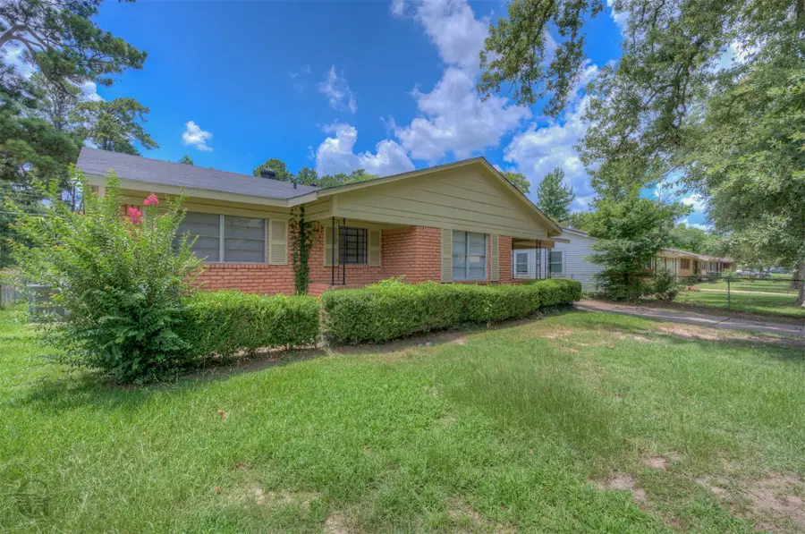 3413 Fernwood Lane, Shreveport, LA 71108 - #2