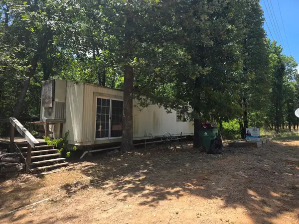 2205 Hickory Street, Mabank, TX 75156