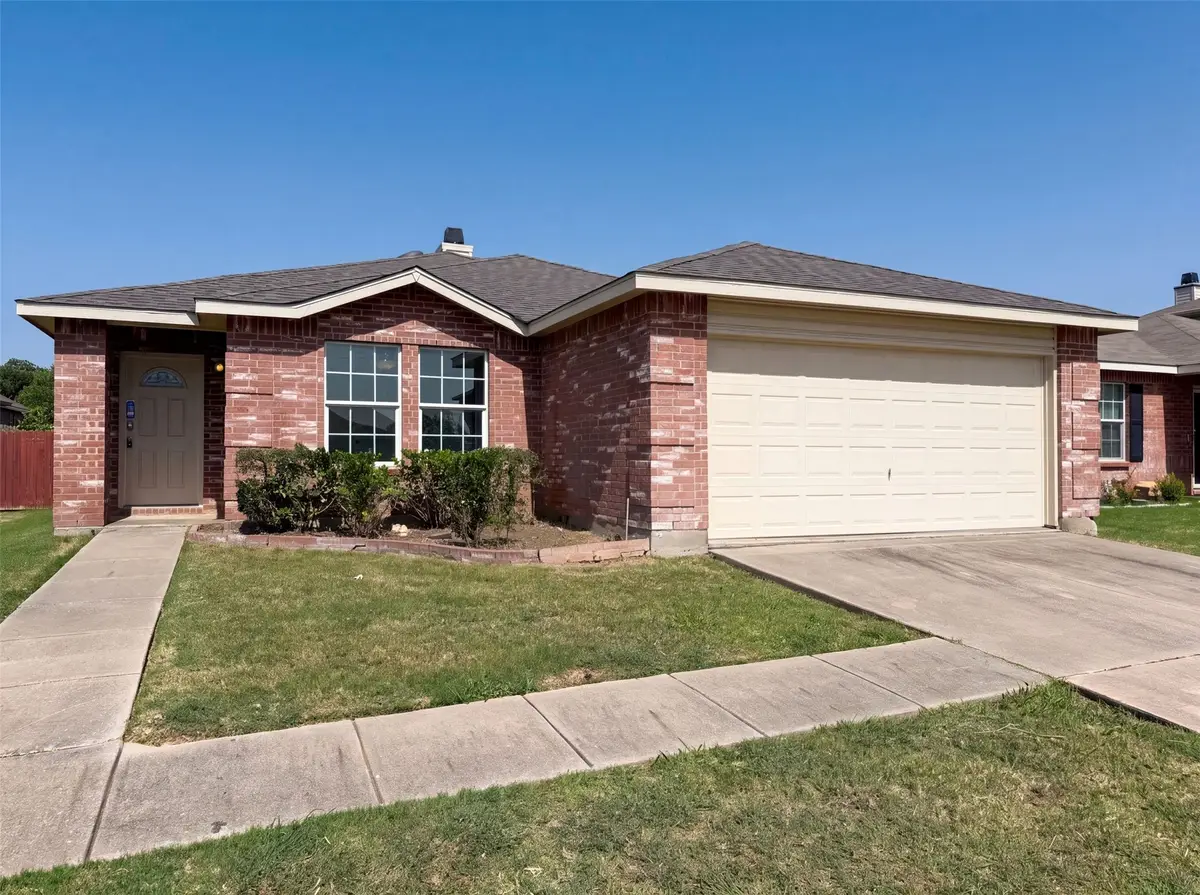 6200 St James Place, Denton, TX 76210 - #1