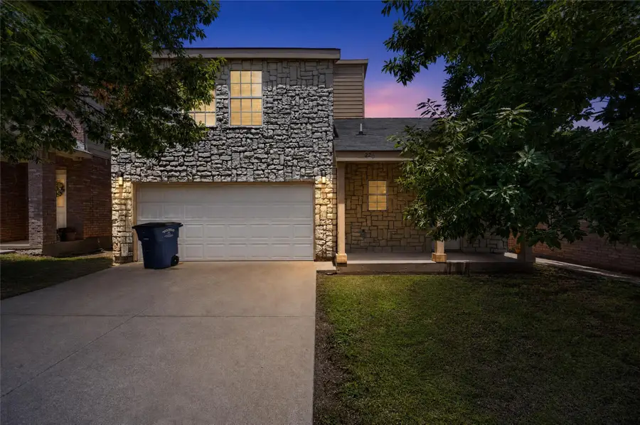 226 Cliff Heights Circle, Dallas, TX 75241 - #2