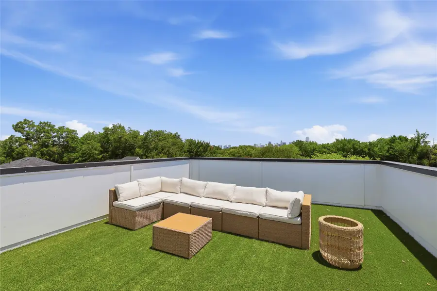 1926 Pueblo Street, Dallas, TX 75212 - #2