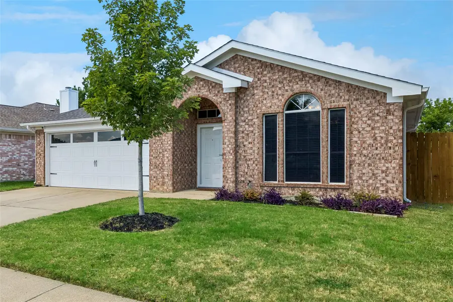 2332 Cap Rock Lane, Fort Worth, TX 76133 - #2