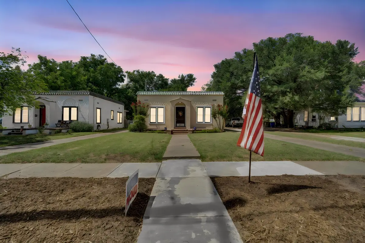 411 Craig Street, Hillsboro, TX 76645 - #1