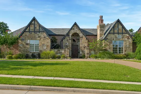 4713 Clydesdale Drive, Flower Mound, TX 75028