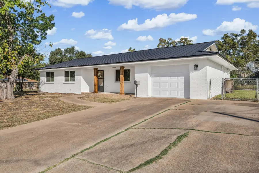 217 Shady Street, Marlin, TX 76661 - #2