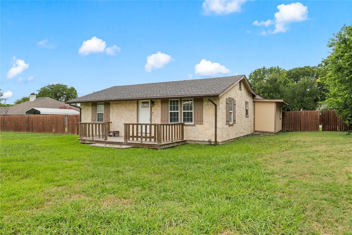 1305 S Robinson Drive, Robinson, TX 76706 - #1