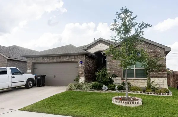 9700 Hickory Knob Drive, Fort Worth, TX 76108