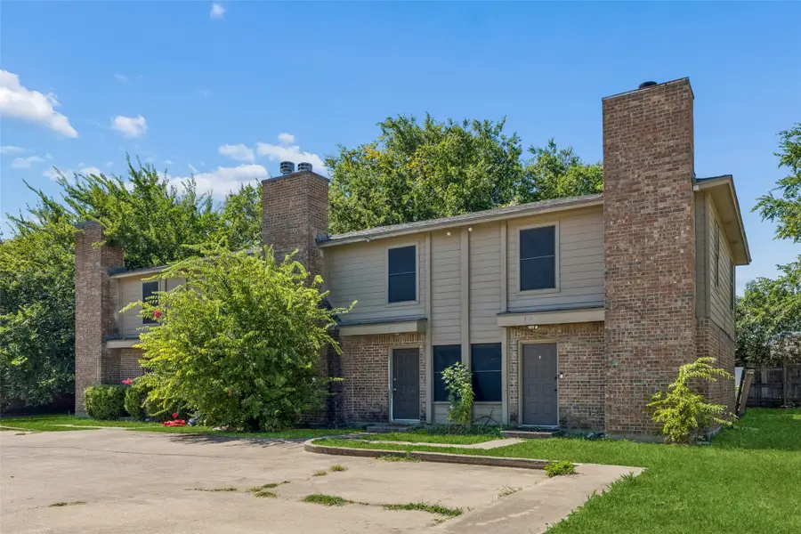 313 Cambridge Drive, Saginaw, TX 76179 - #2