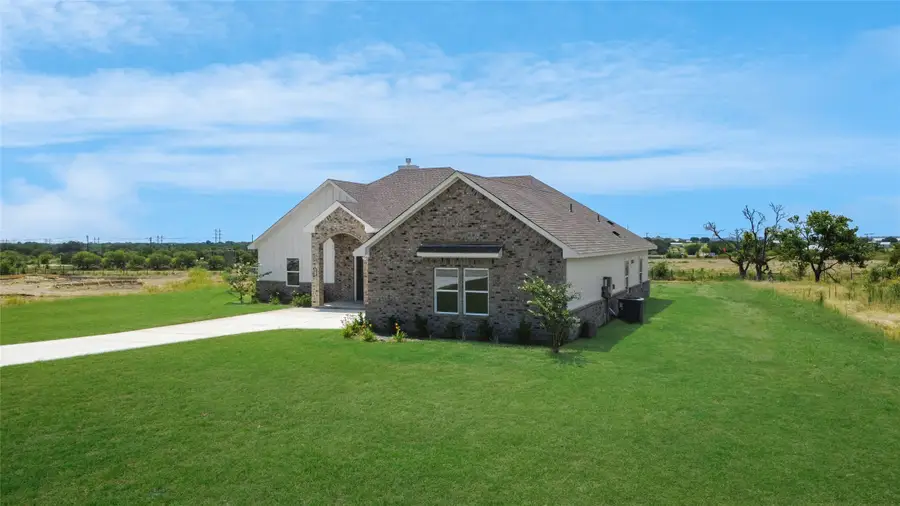 1020 Don Eve Court, Azle, TX 76020 - #2