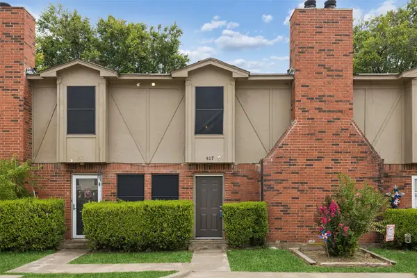 405 Cambridge Drive, Saginaw, TX 76179