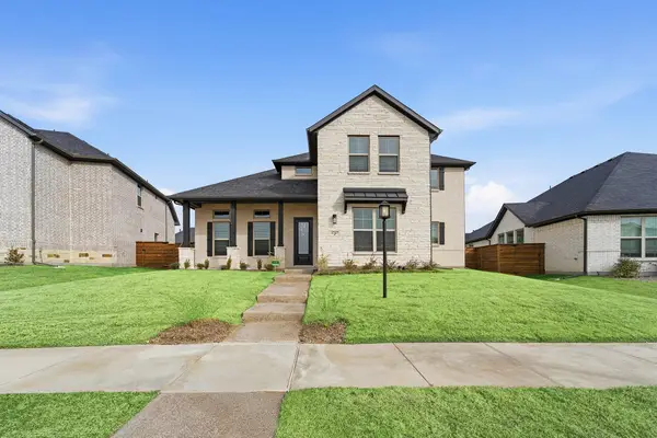 1717 Blossom Trail, Mesquite, TX 75181