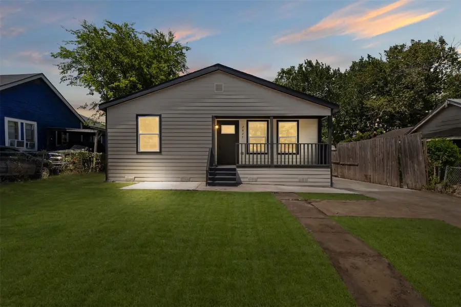 2827 Wilton Avenue, Dallas, TX 75211 - #2