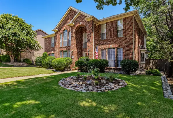 9301 Nottingham Court, Rowlett, TX 75088