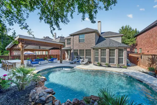 8417 Bayberry Avenue, Lantana, TX 76226