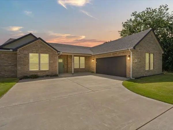 5528 Mesa Loop, Granbury, TX 76048