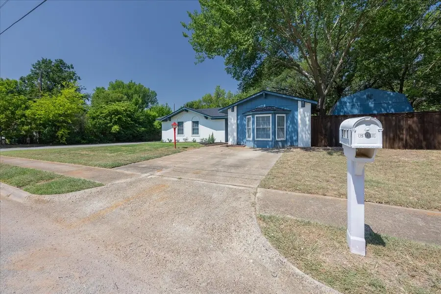 301 Bellaire Drive, Denton, TX 76209 - #2
