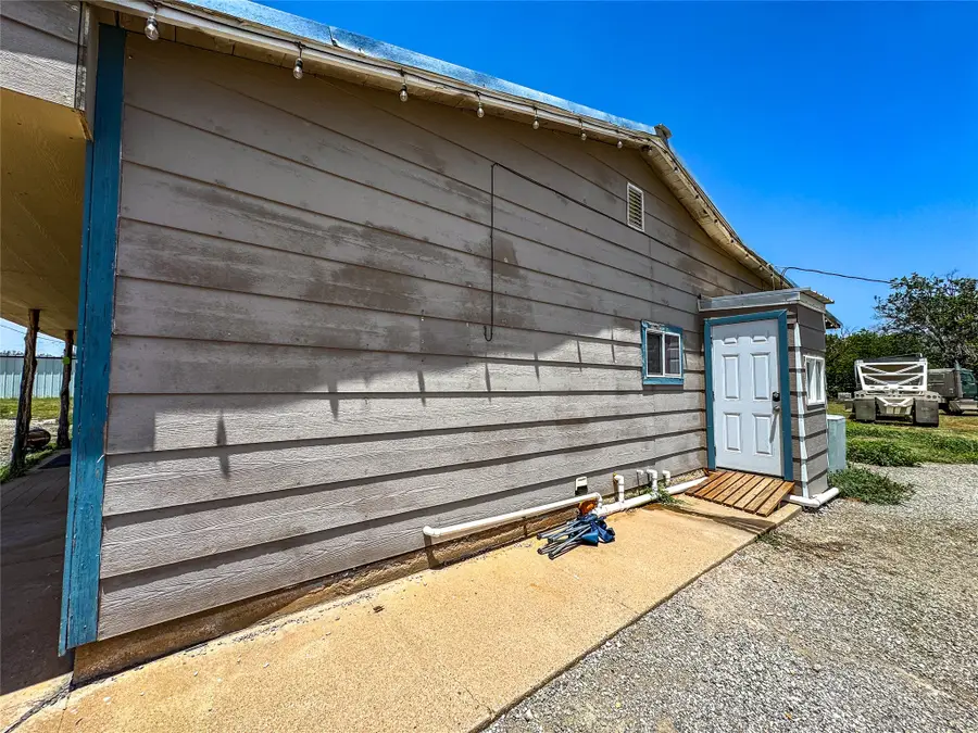 707 S Avenue Avenue E, Haskell, TX 79521 - #3