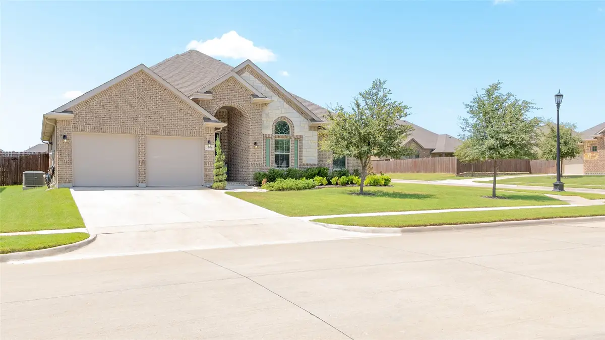 3608 Rolling Meadows Drive, Grand Prairie, TX 76065 - #1