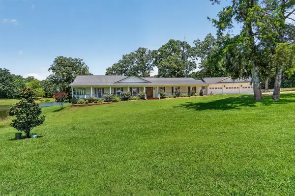 7837 Farm Road 2648, Paris, TX 75462