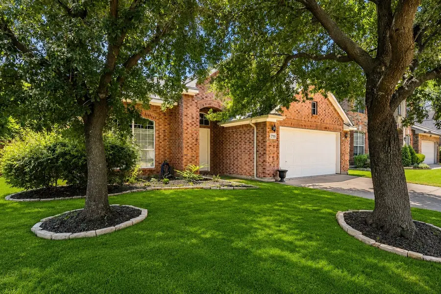2755 Honey Suckle Drive, Grand Prairie, TX 75052 - #2