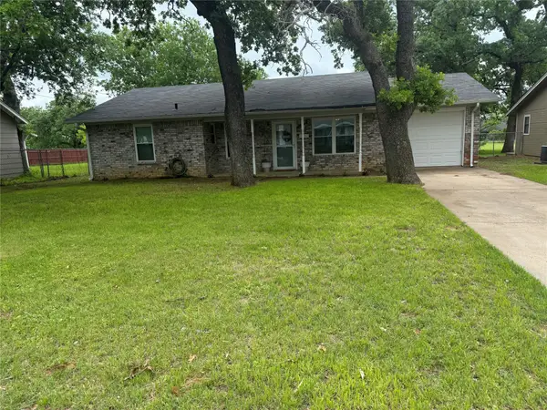 1530 W Groesbeck Street, Stephenville, TX 76401