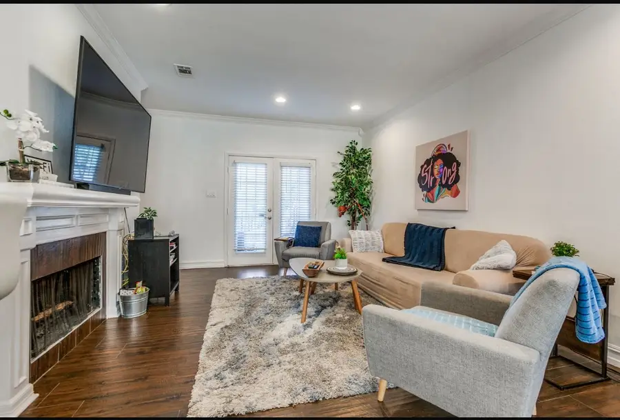3550 Country Square Drive #109, Carrollton, TX 75006 - #3