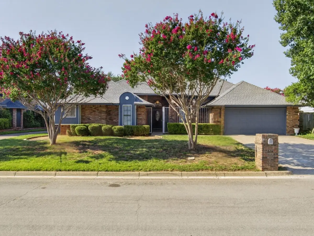 604 Gunnison Drive, Arlington, TX 76006 - #1