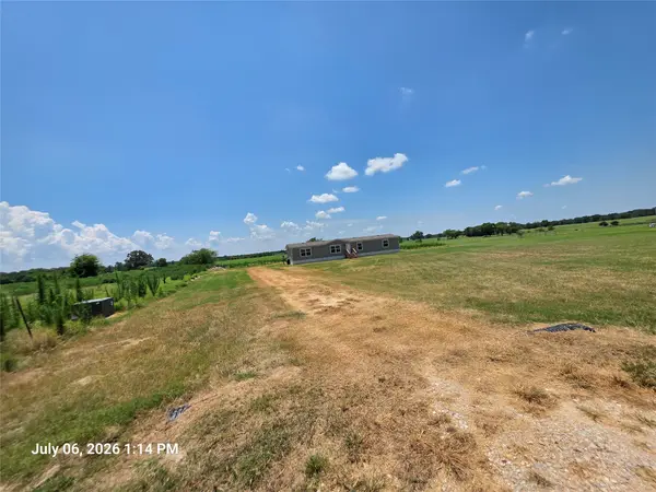 220 Private Road 5177, Sulphur Springs, TX 75482