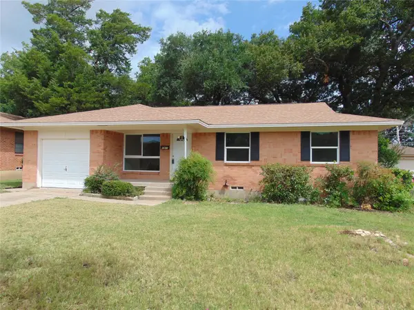 1911 Cassia Drive, Dallas, TX 75232
