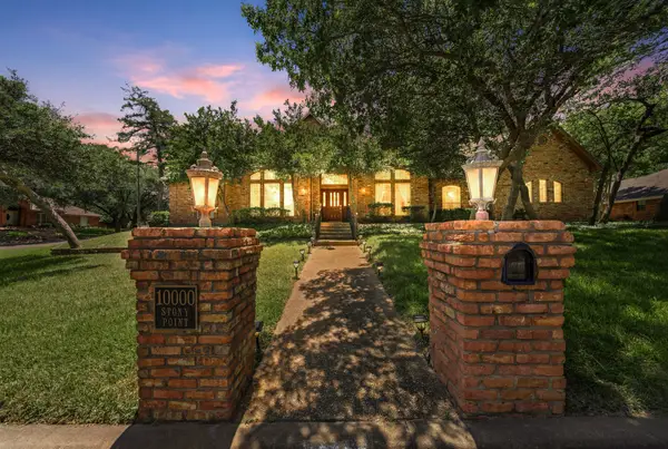 10000 Stony Point Drive, Woodway, TX 76712