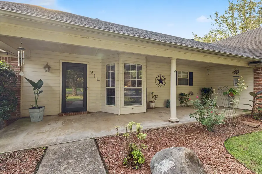 211 Meadow Dr, New Boston, TX 75570 - #2