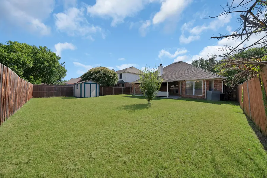 4677 Vespesian Lane, Grand Prairie, TX 75052 - #3