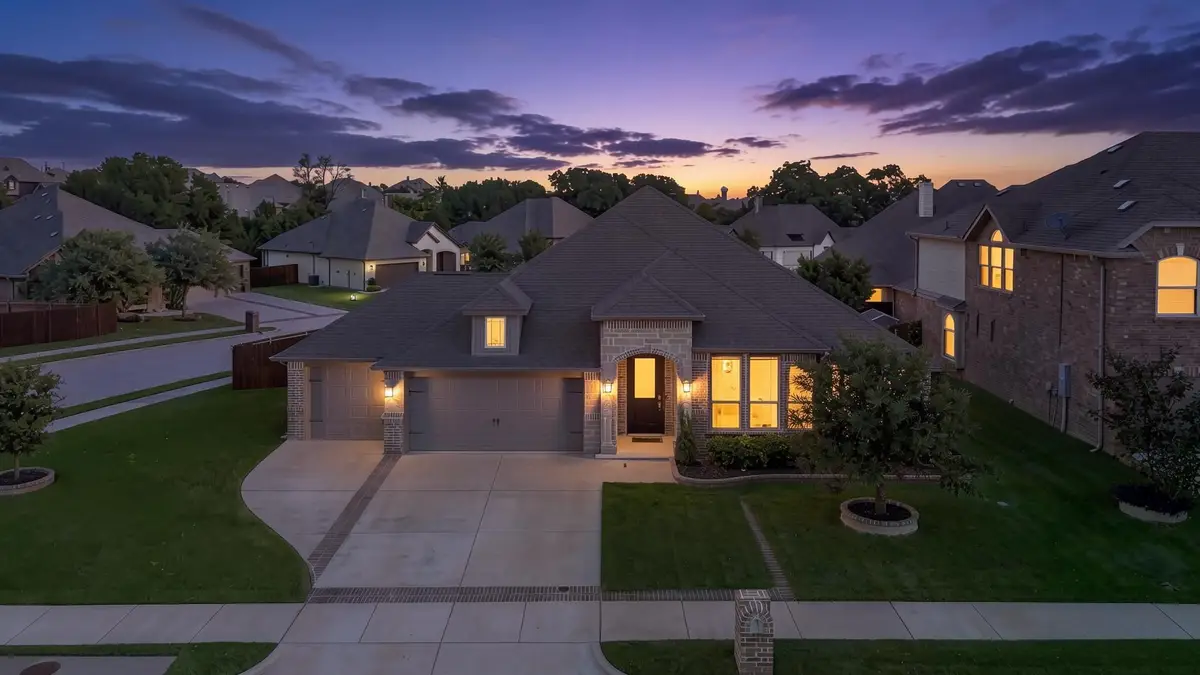 225 Rossville Drive, Midlothian, TX 76065 - #1