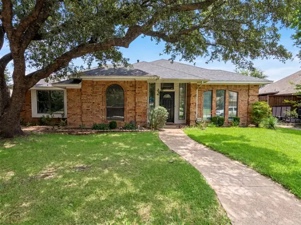 6712 Coach House Lane, Plano, TX 75023