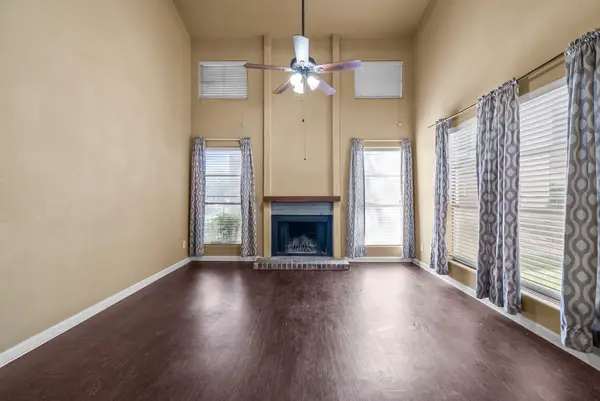5516 Boca Raton Boulevard #310, Fort Worth, TX 76112