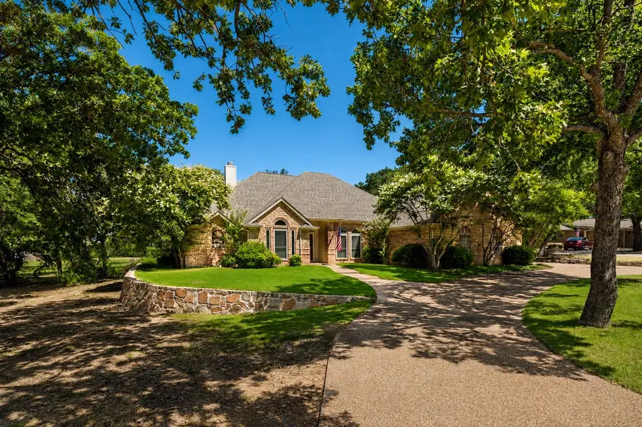 222 Hart Court, Runaway Bay, TX 76426 - #2